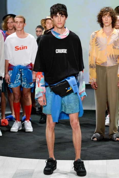 Double Rainbouu Resort