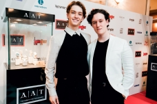 Джулиан Маккей. Николас Маккей