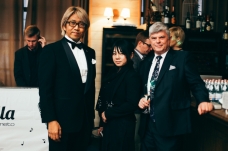 Питер Кочмэн, Хидейки Ёшида