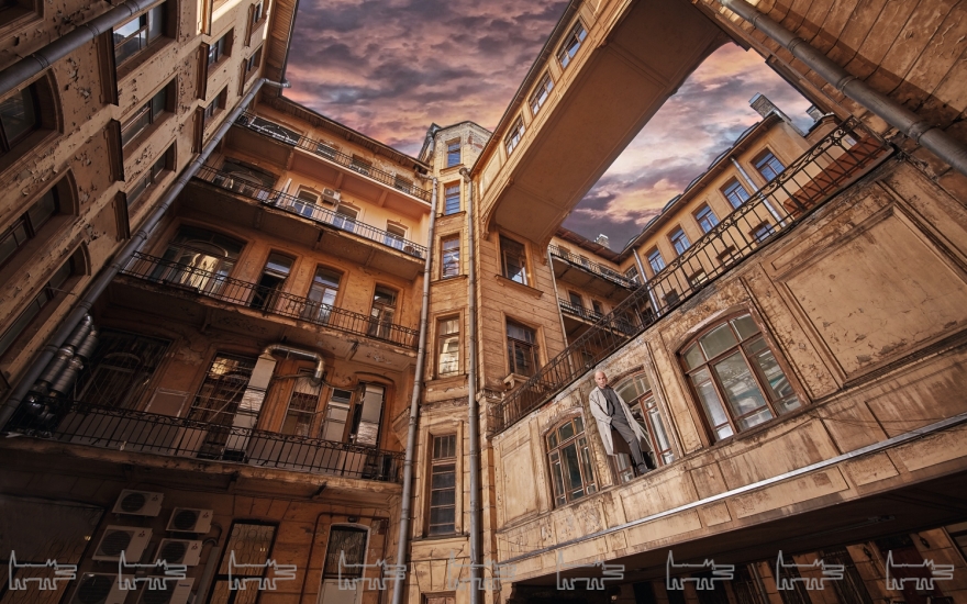 Джемпер, брюки и плащ Uniqlo (Uniqlo)