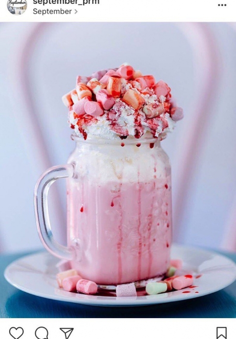 «Безумный молочный коктейль», 220 р.