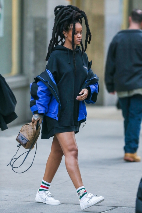 Рианна в январе 2017 года