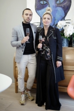 Евгений Петров, Алина Есенина