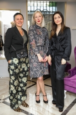 Наталья Плеханова. Дуся Максимова, Хатия Шамугия