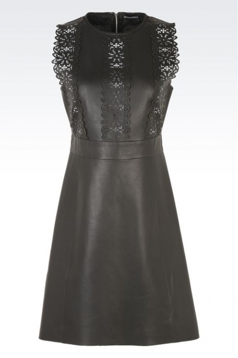 Платье Emporio Armani, 42 600 рублей (вместо 71 000 рублей)