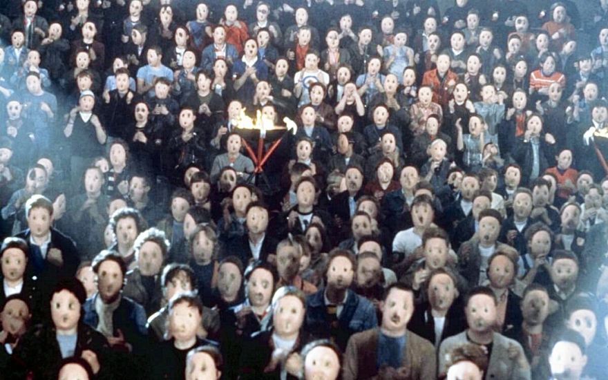 Кадр из фильма "Стена"