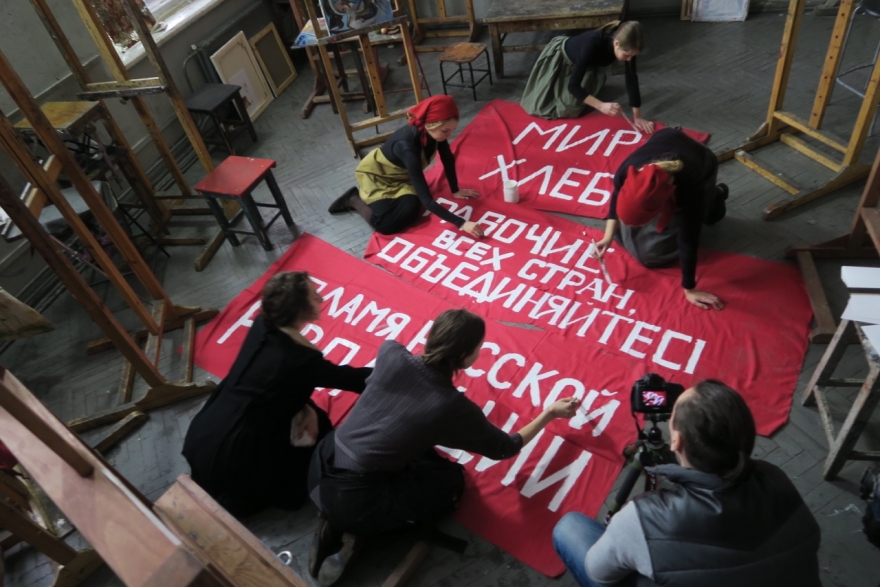 Вторник, 11 июля В программе #АртЛекторийвКино премьера — «Революция – новое искусство для нового мира». Фильм Марги Кинмонс исследует истоки русского