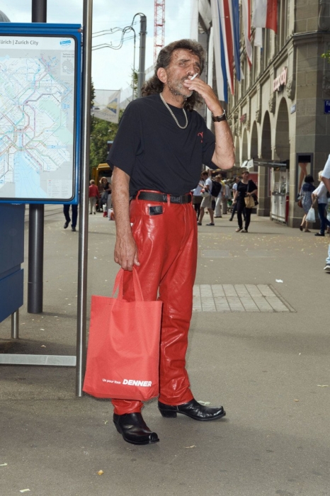 Лукбук Vetements, весна-лето 2018