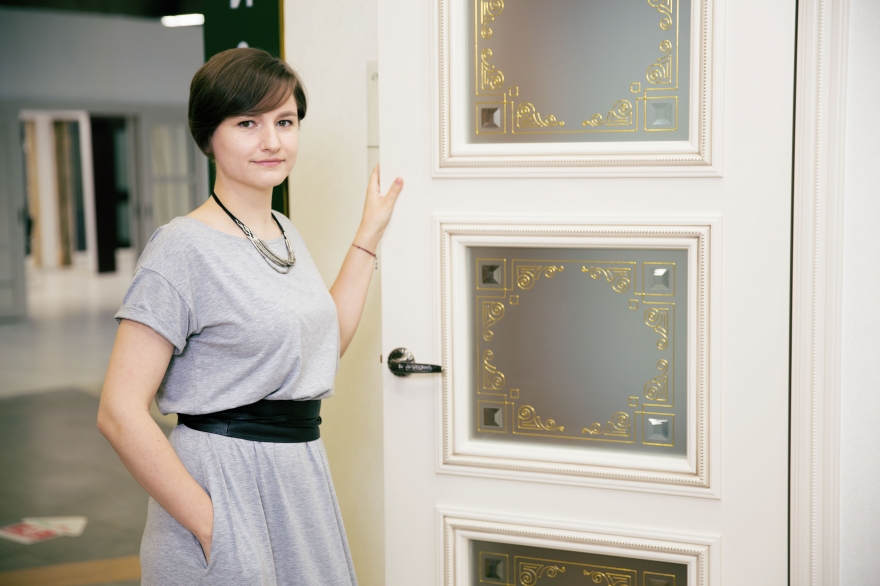 В производстве дверей Dariano используется только качественный массив сосны, обеспечивающий экологичность продукции. Благодаря строгому соблюдению