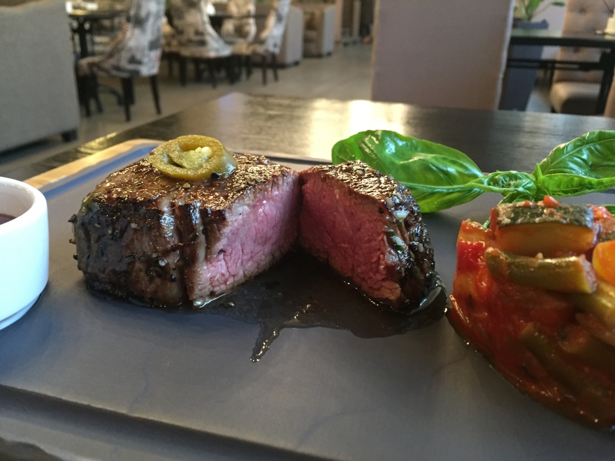 «Лучшее блюдо» - филе миньон в «Ромэйн»