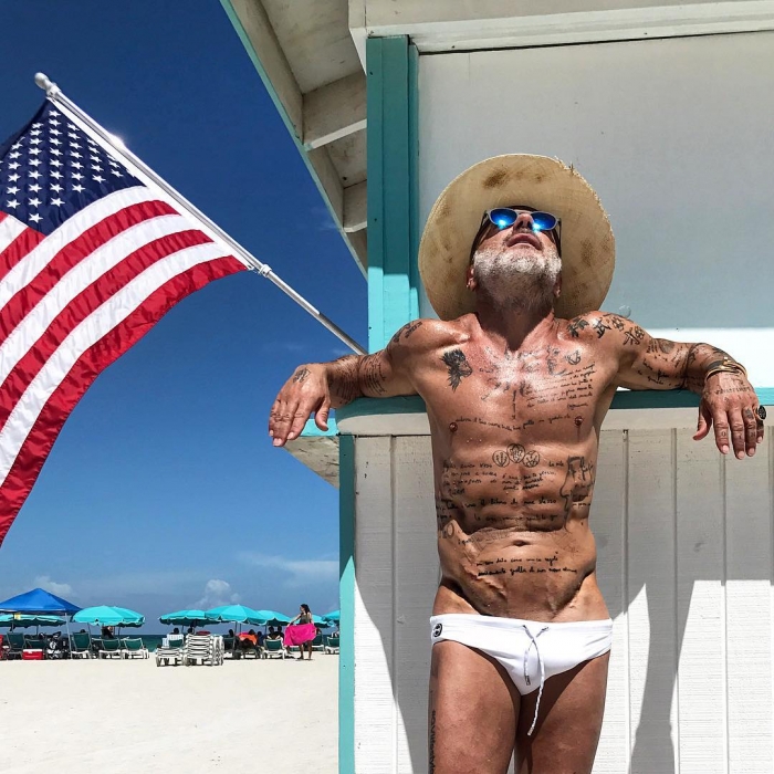 Джанлука Вакки, 49 лет