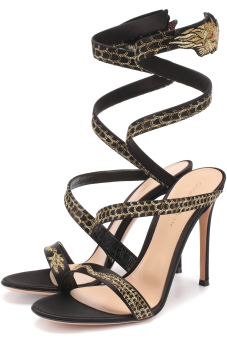 Gianvito Rossi, 77 900 рублей (ДЛТ)