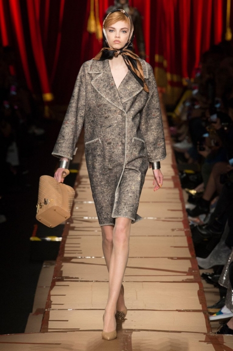 Moschino, осень-зима 2017/18