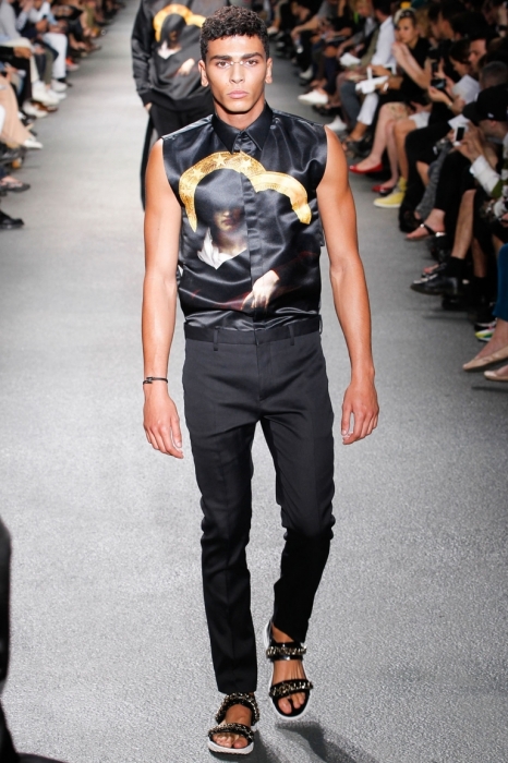 Givenchy, 2012 год