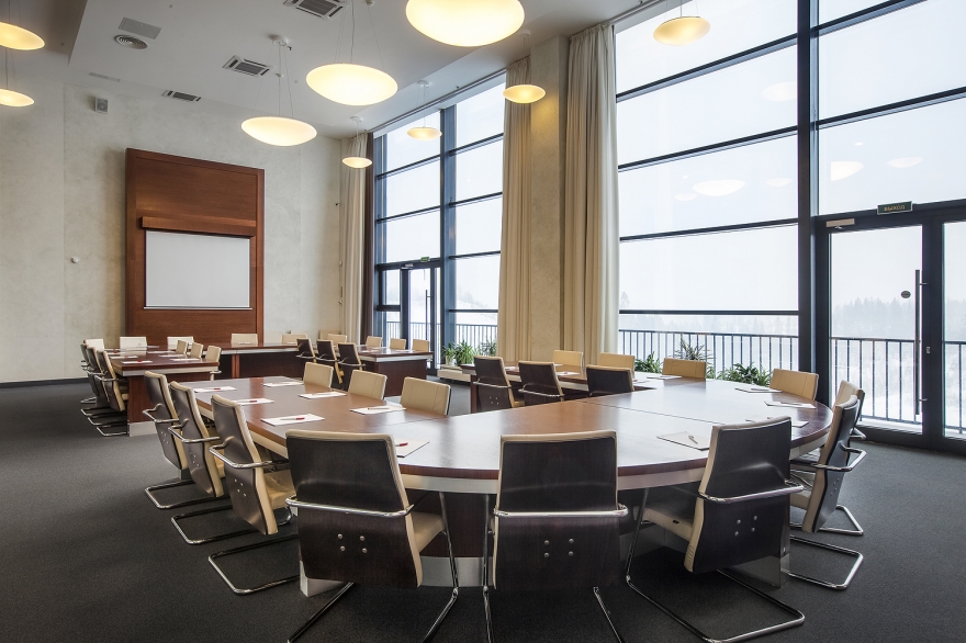 "Золотой" конференц-зал