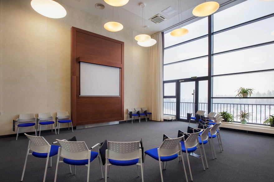 "Бронзовый" конференц-зал