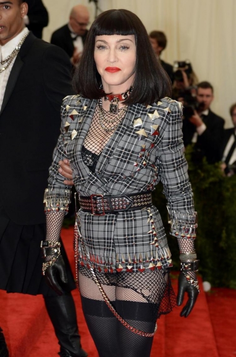 Met Gala-2013, тема: «Панк: от хаоса до кутюра»