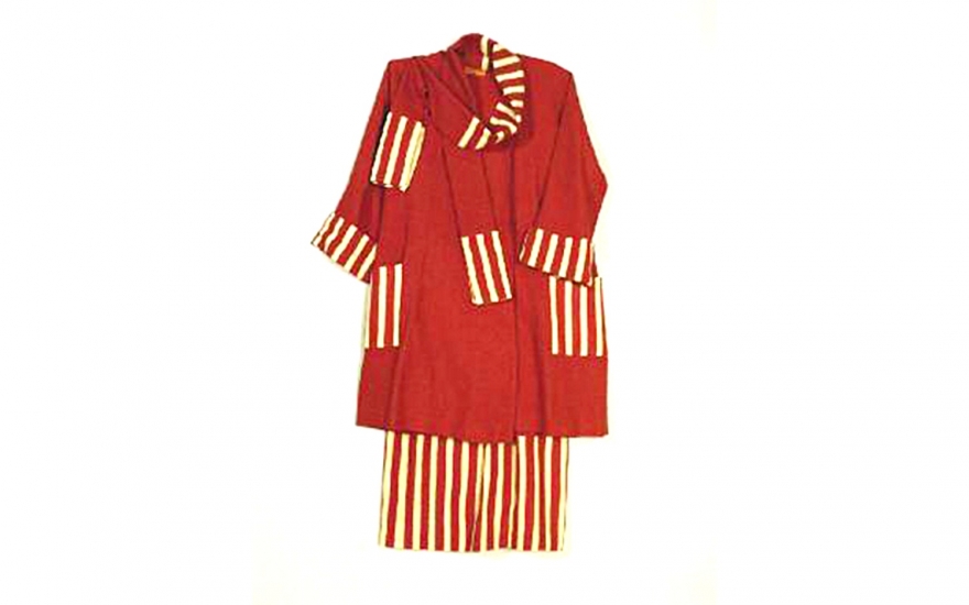 Платье дизайна Любови Поповой