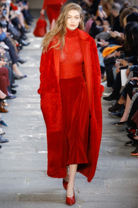 Красный гренадин: Max Mara