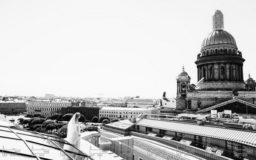 Анна в платье Tatyana Parfionova