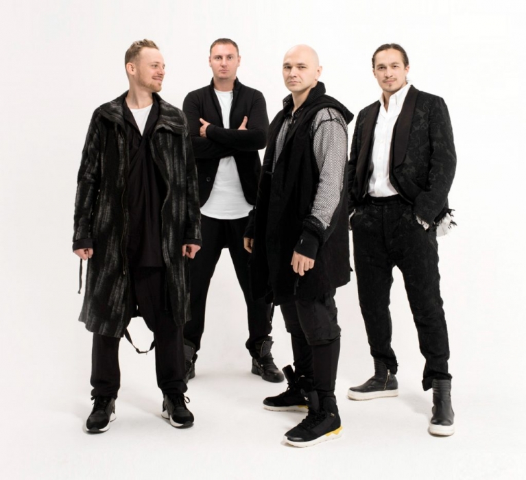 «Каста» в полном составе