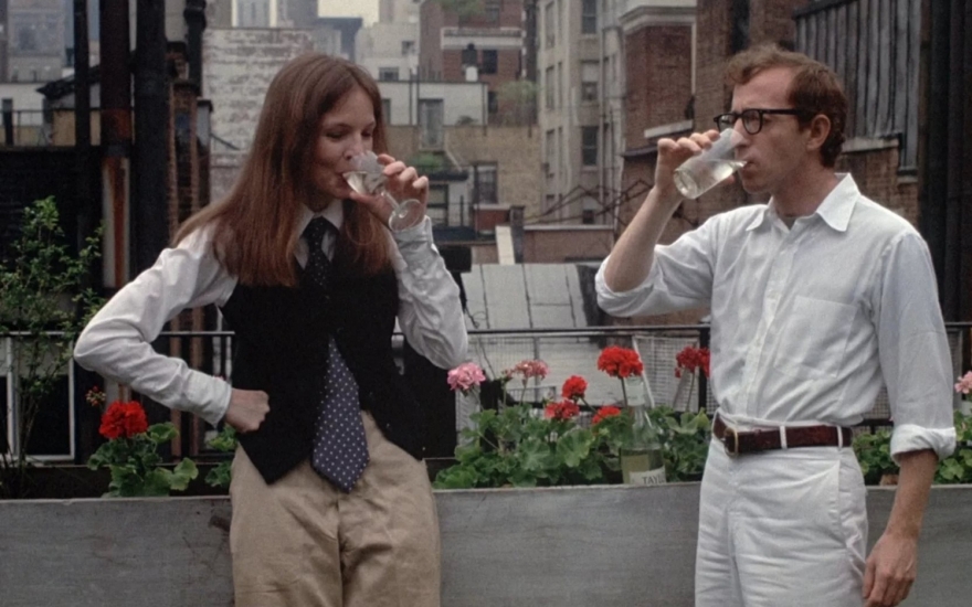 "Энни Холл" (1977)