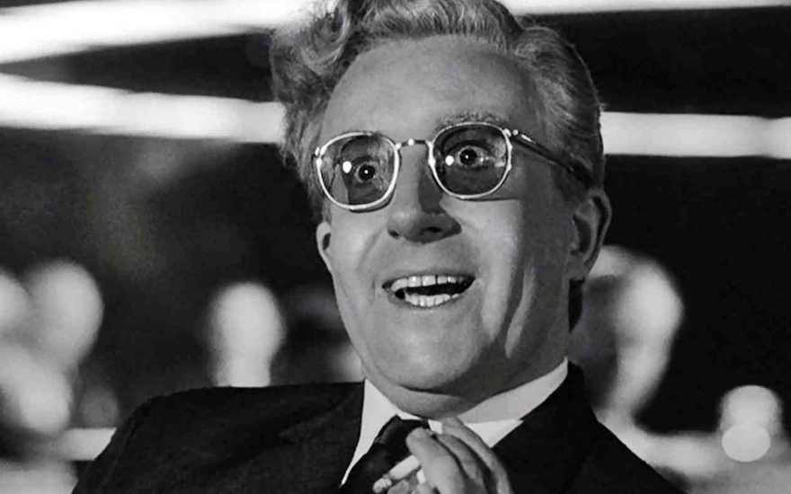 "Доктор Стрейнджлав, или Как я научился не волноваться и полюбил атомную бомбу" (1963)