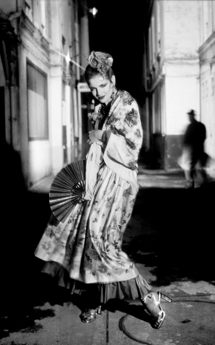 Джан Паоло Барбьери. Сью Смитерс для Yves Saint Laurent, Французский Vogue, Париж, 1977 ©GIANPAOLOBARBIERI Courtesy Gian Paolo Barbieri
