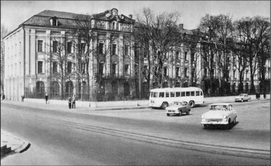 Лги ленинград. Ленинградский государственный университет 1960. Ленинградский университет 1938. ЛГУ 1959.