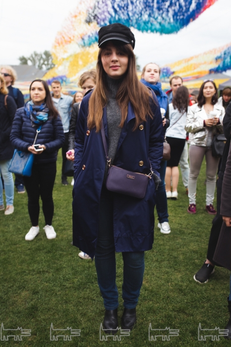 Настя: сумка DKNY