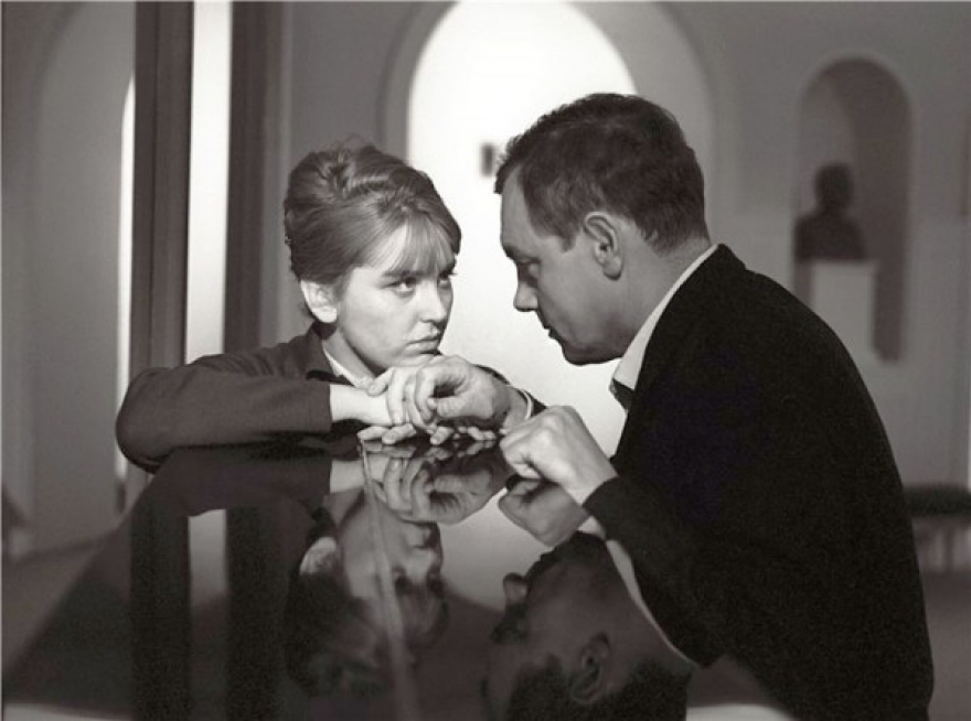 Кирилл Лавров и Инна Гулая в фильме "Долгая счастливая жизнь"