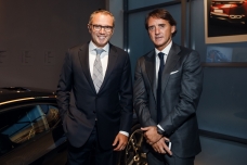 Стефан Доменикале, Роберто Манчини