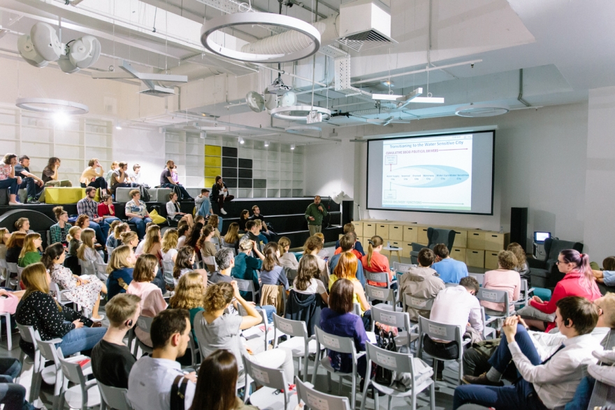 Лекция Вильяма Вербека в Петербурге