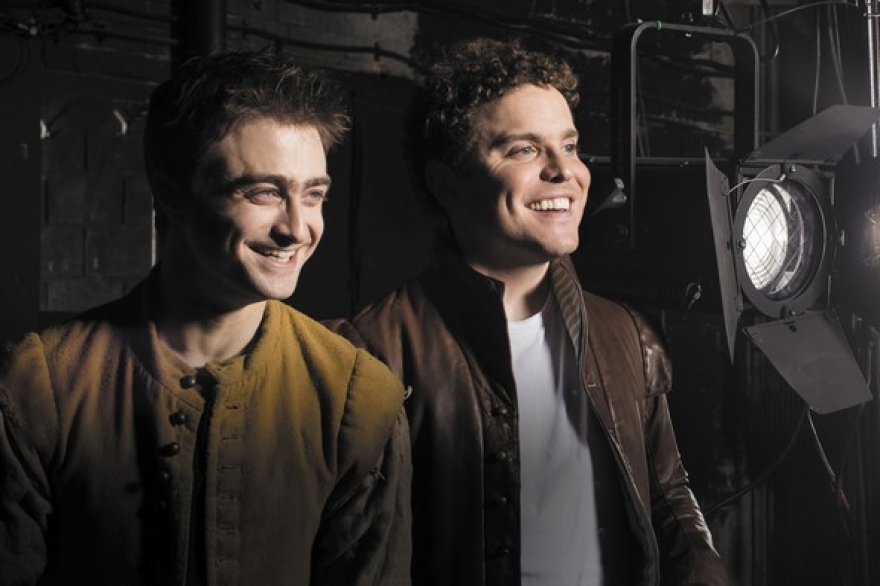 Вторник, 12 сентябряTheatre HD показывает постановку театра «Олд Вик» с участием Дэниэла Рэдклиффа. Главные герои спектакля «Розенкранц и Гильденстерн