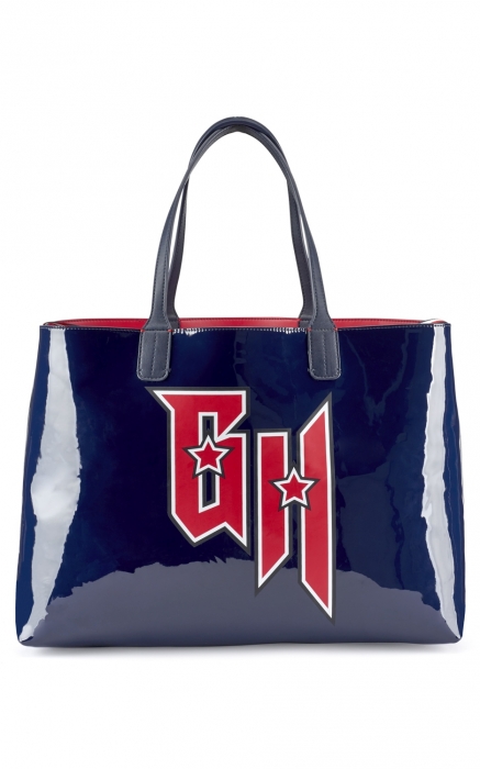 Лаковая сумка-шоппер с монограммой