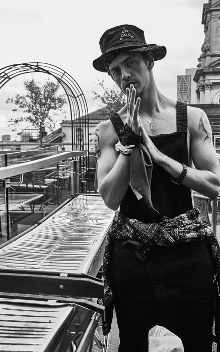 Сергей Полунин в фотосессии «Собака.ru», май 2017 года