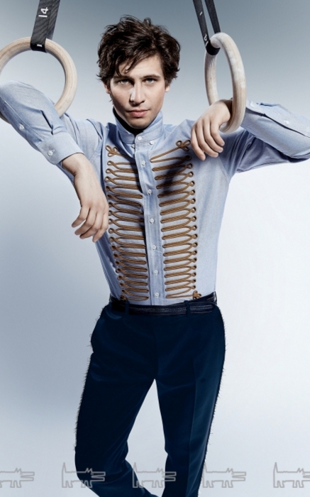 Александр Молочников в съемке «Собака.ru», май 2016 года