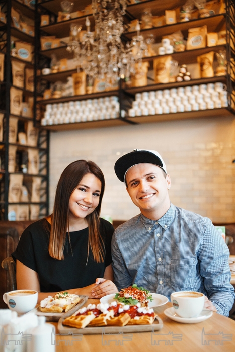 Ведущий Алексей Курнавин и фотограф Мария Царева