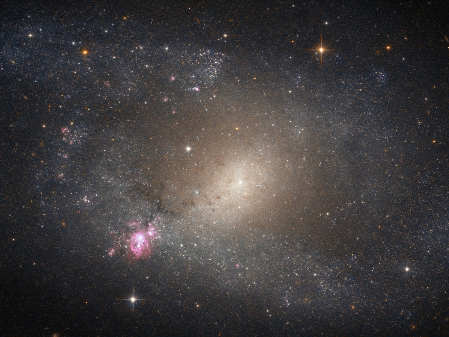 Спиральная галактика NGC 5398