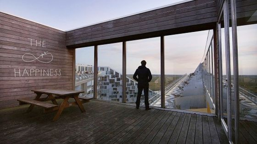 Фильм «Бесконечное счастье»