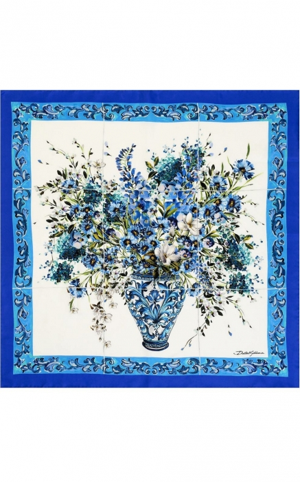 Dolce & Gabbana, 15 800 рублей (ДЛТ)