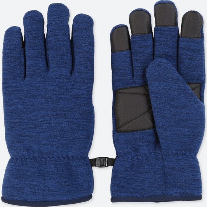 Перчатки HEATTECH, 1499 рублей.