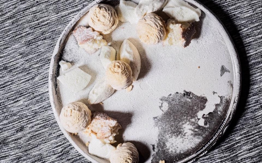 Десерт Cinco Leches из ресторана Mapuche