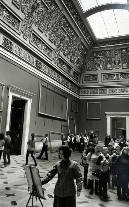 Ясумаса Моримура. Большой Итальянский просвет из серии «Эрмитаж. 1941–2014». Бумага, цифровая печать. 2014 год