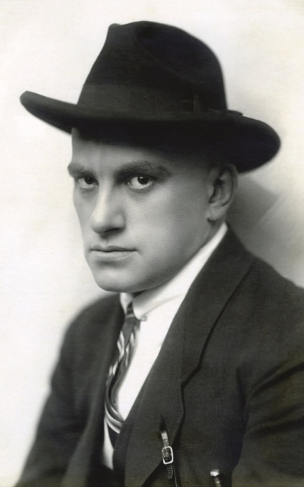 В.В. Маяковский, Берлин, 1922 год