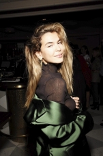 Анна Бернштейн