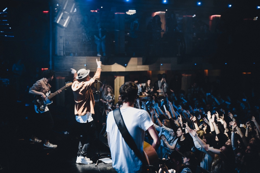 Среда, 18 октября Команда VANYN приедет в Казань в рамках первого тура Burning Feet Tour в поддержку дебютного альбома. В местном тайм-кафе музыканты