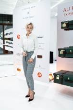 Елена Островская