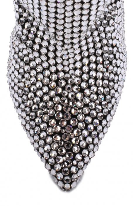 Сапоги Saint Laurent, 560 000 рублей (ДЛТ)