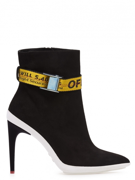 Off-White, 72 000 рублей (Au Pont Rouge)